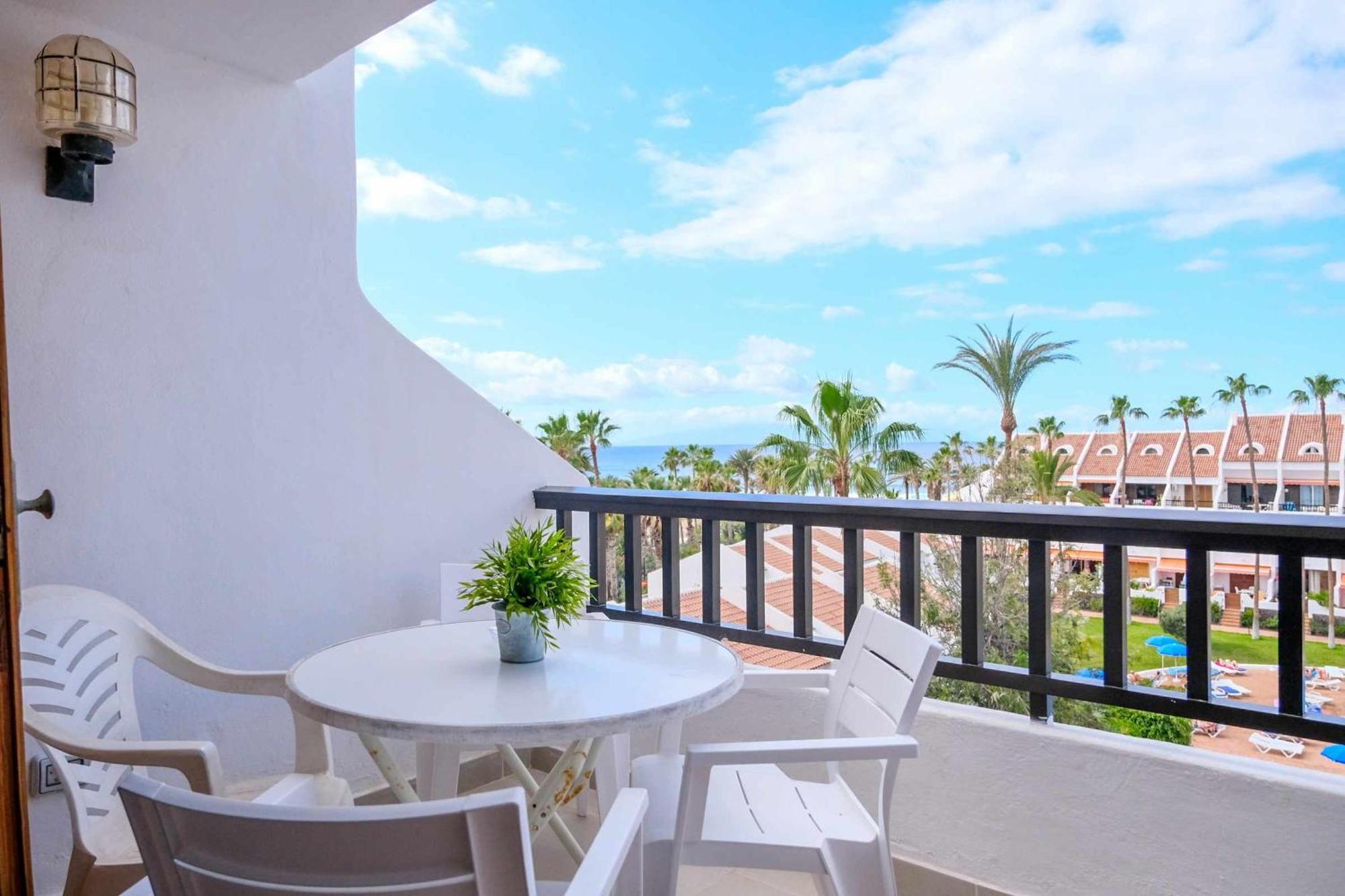 Parque Santiago II 335 By Tenerife Rental & Sales Плая де лас Америкас Екстериор снимка